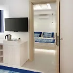 Nur Otel 2*
