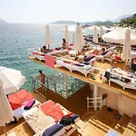 Hotel Nur 2*