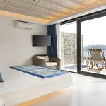 Nur Hotel 2*